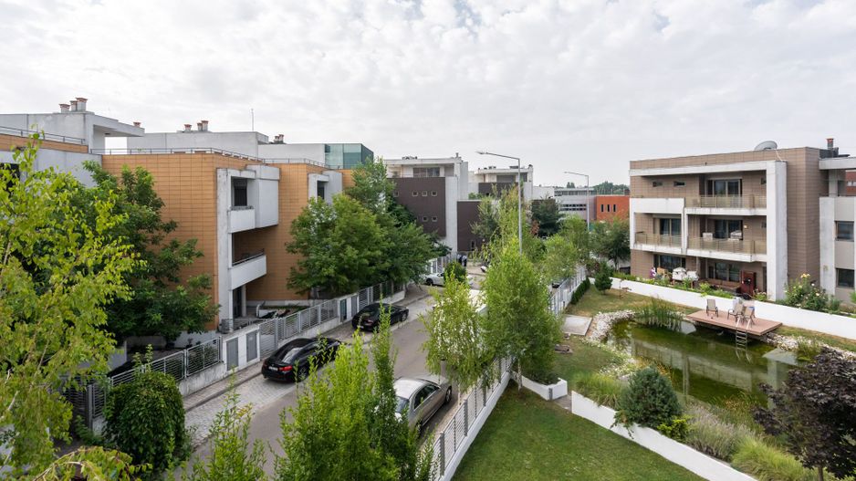 COMISION 0% - Vila eleganta P+2E 380 mp utili, teren 470mp, lac propriu + ponton - Poză 15