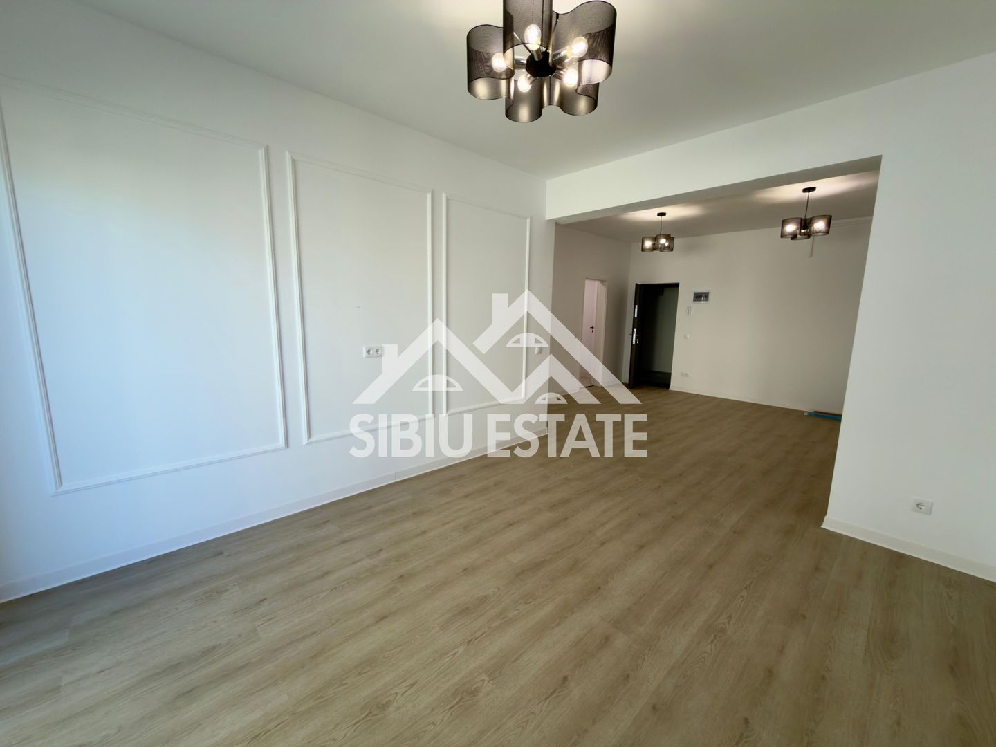 🏡 Mută-te imediat! Apartament modern cu 2 camere + Parcare & Boxă - Poză 5
