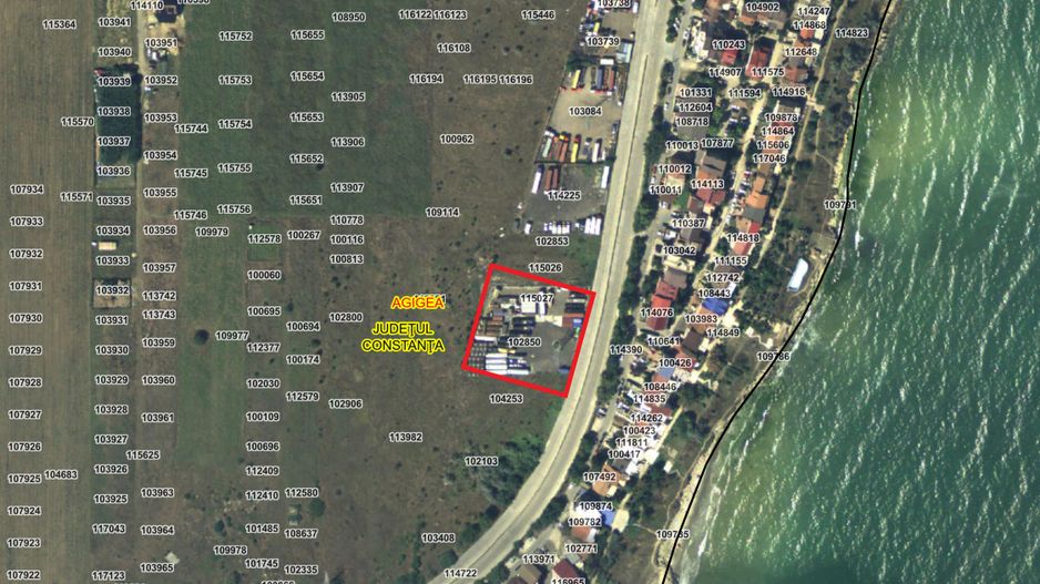 Teren intravilan 3720mp D=58ml zona industrialaRO-RO toate utilitatile - Poză 1