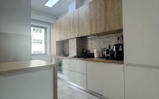 2 camere| TERASA 24MP | PIATA VICTORIEI- BANU MANTA-1MAI - Poză 8