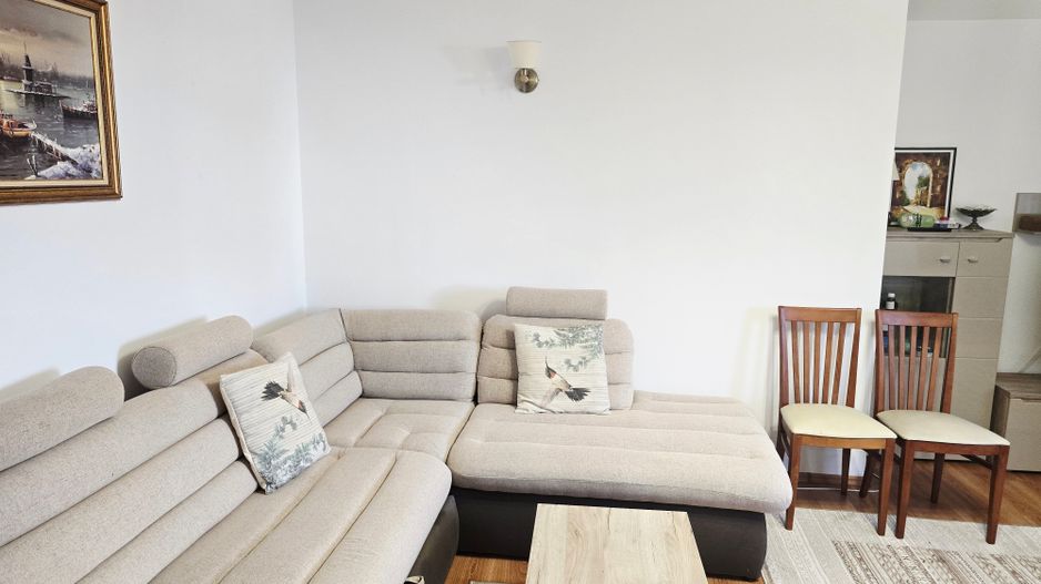 Apartament deosebit si loc parcare în zona Palazu Mare - Poză 6