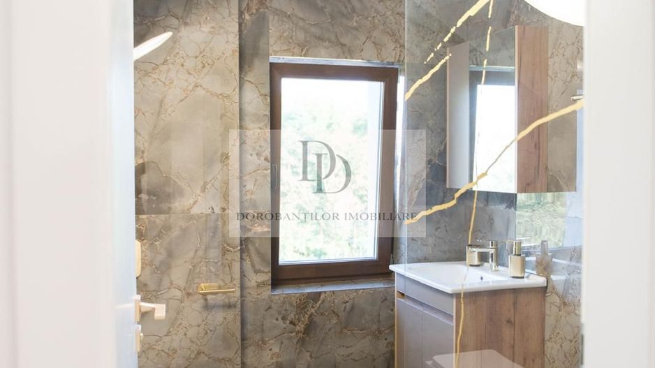 Vilă Premium cu Piscină Încălzită | 250 mp | Teren 700 mp | Borhanci - Poză 14