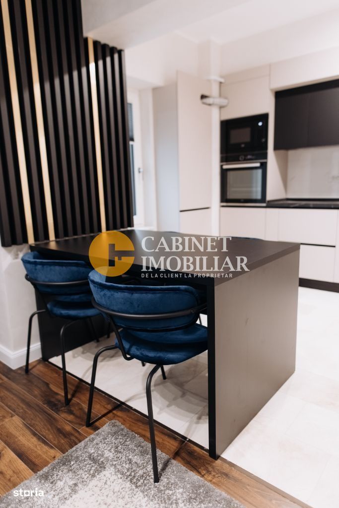 APARTAMENT 3  CAMERE SITUAT IN COPOU - Poză 2