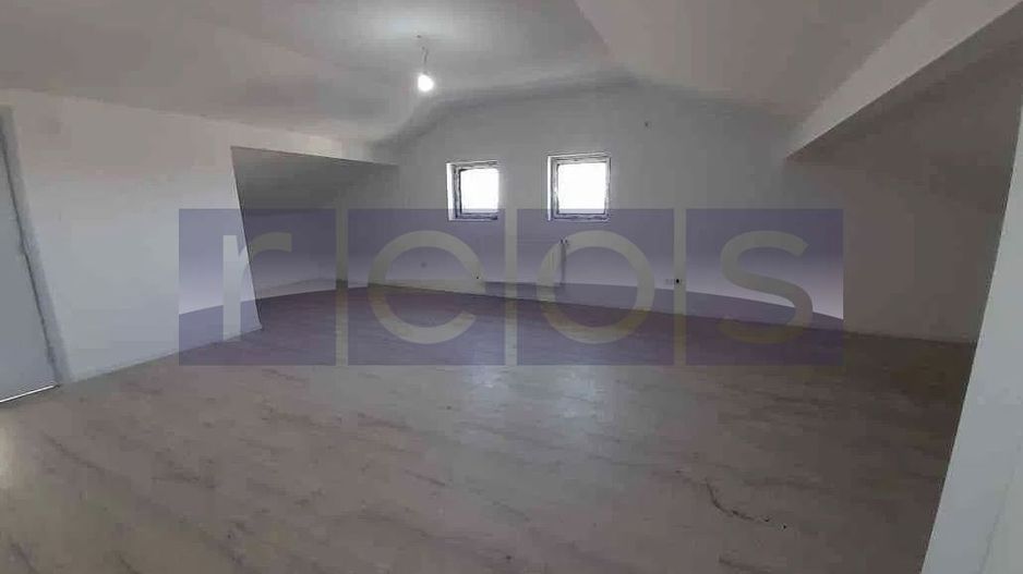 VANZARE VILA P+1+M | 170 MP UTILI | 6 CAMERE | BALOTESTI | - Poză 5