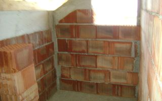 Casă Nouă de Vânzare în Cornu de Jos - Poză 3