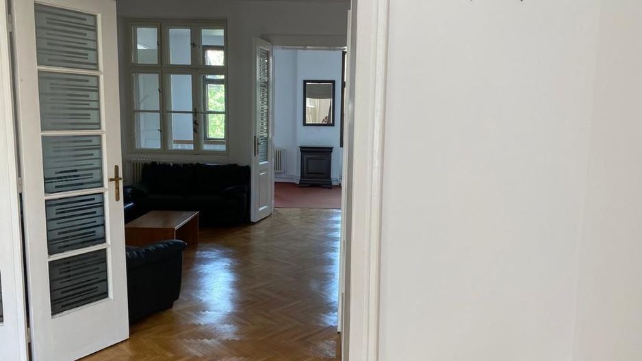 Vila pretabila pentru scoli,after school - Poză 16