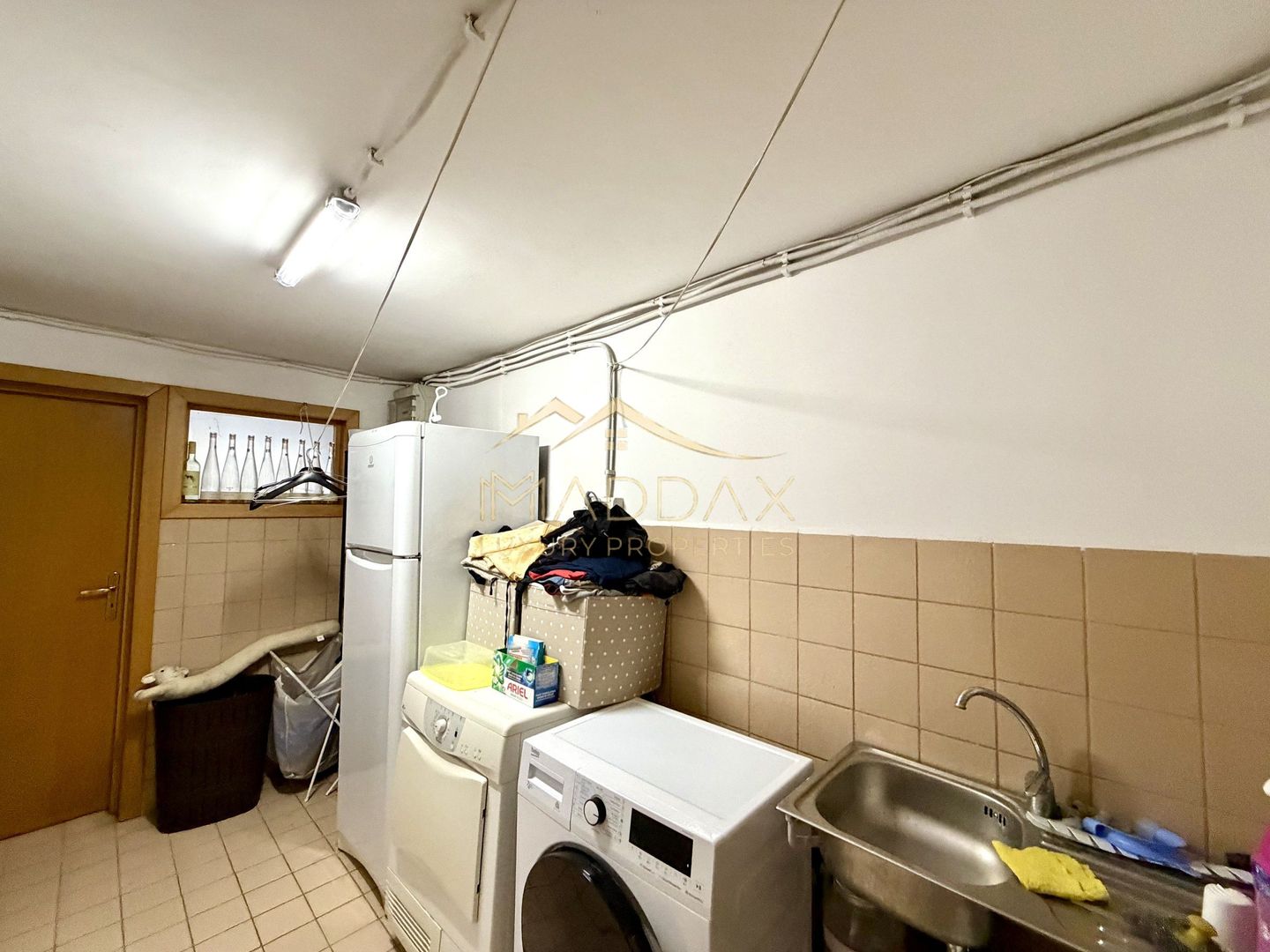 Vila cu 6 camere *485 mpc // *1.670mp teren* // 8 locuri parcare // Sisești - Poză 61
