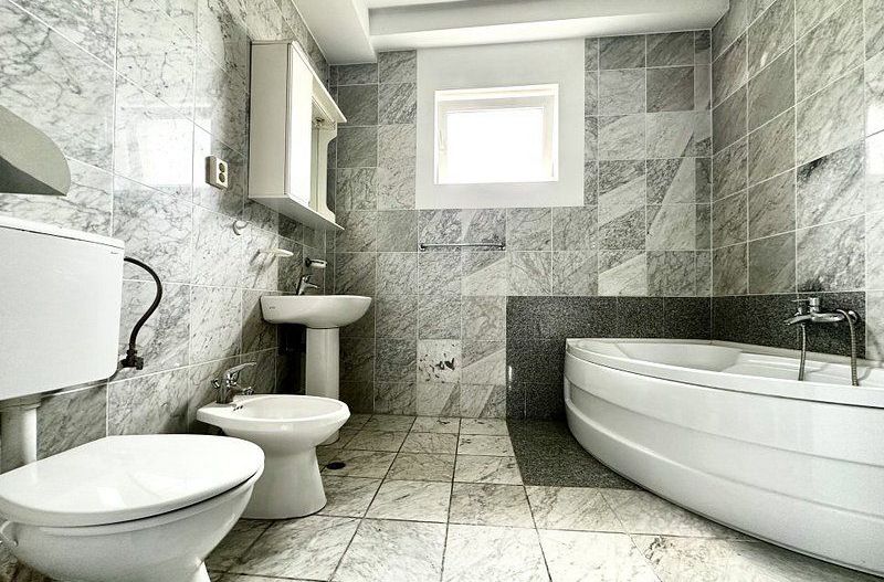 2 camere, decomandat, cu balcon - Complexul Studențesc - Poză 18