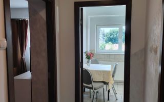 Apartament cu 2 camere | Etaj 3 | Balcon | Trei Stejari - Poză 3