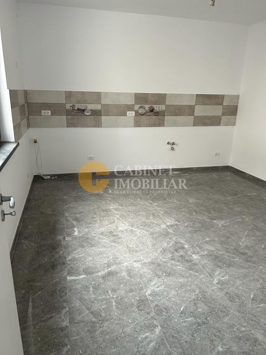 Casa individuala 4 camere TOMESTI Sala Sporturilor - Finalizata - GARAJ - Poză 7