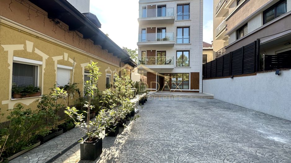 Spațiu comercial de lux pe Bulevardul Aviatorilor – 94 mp utili + terasa (135mp) - Poză 1