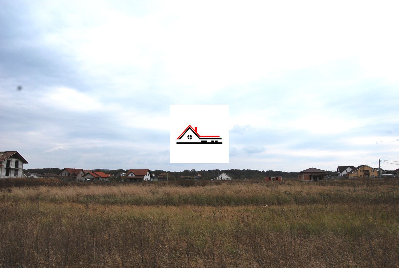 House / Villa - Poză 1