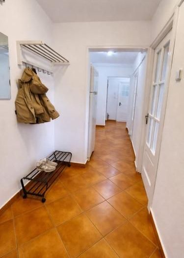 De inchiriat Apartament 3 camere,sect 4 București zona Tineretului - Poză 11