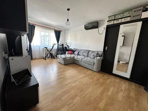 Apartament 2 camere Soarelui decomandat - Poză 1