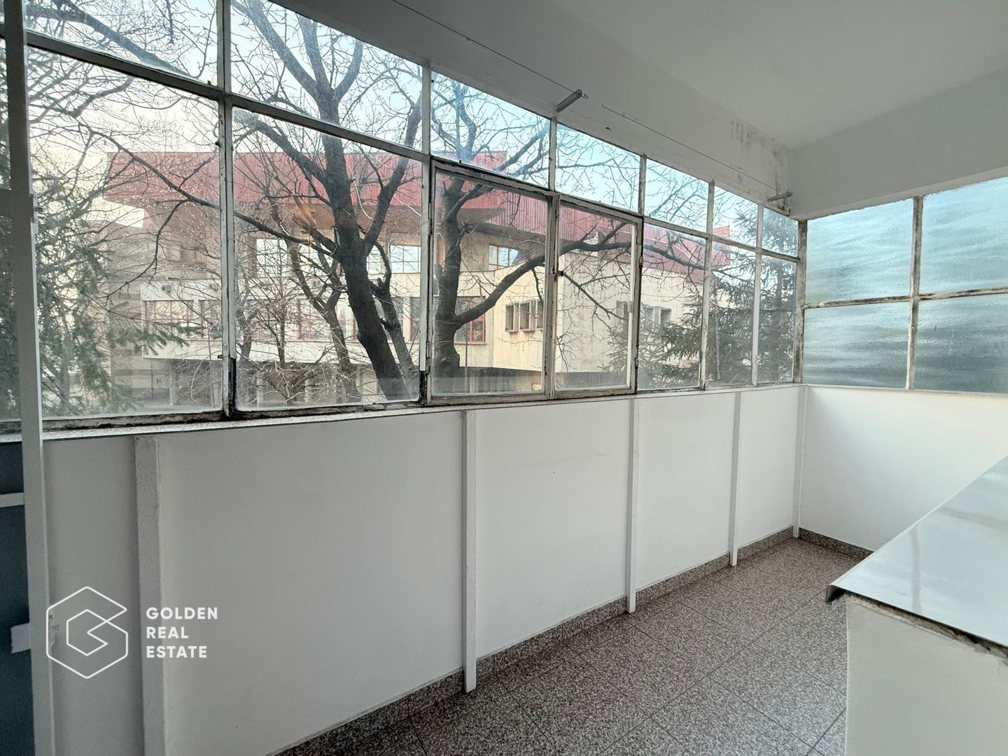Apartament 2 camere, etaj 1, zona Polivalenta, decomandat - Poză 7