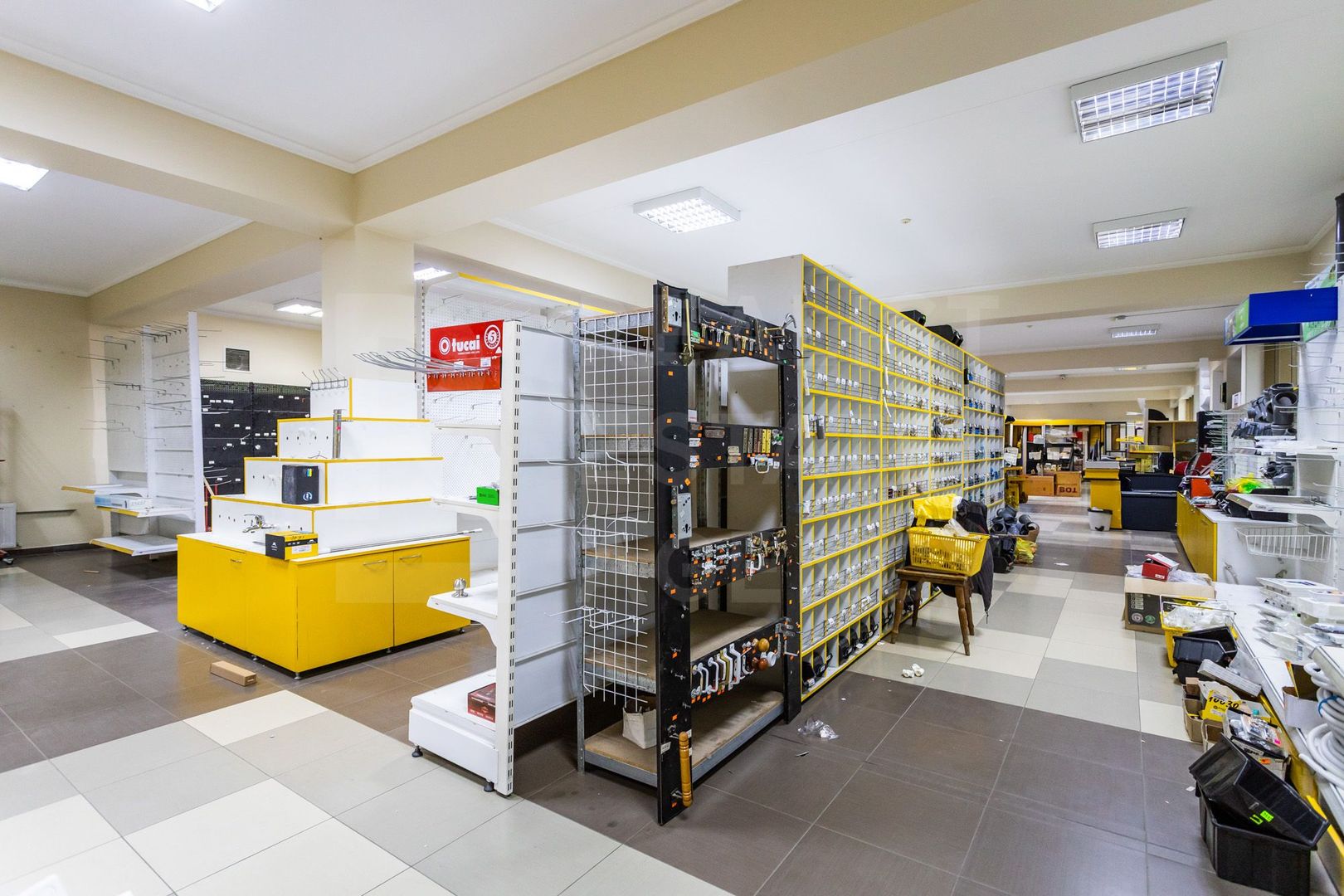 Chirie, spațiu comercial, 460 mp, str. Ștefan Vodă, Vatra - Poză 10