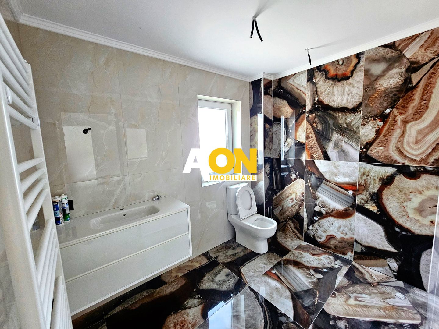 Casa 4 camere, cu predare la cheie, 324 mp teren, Micesti - Poză 5