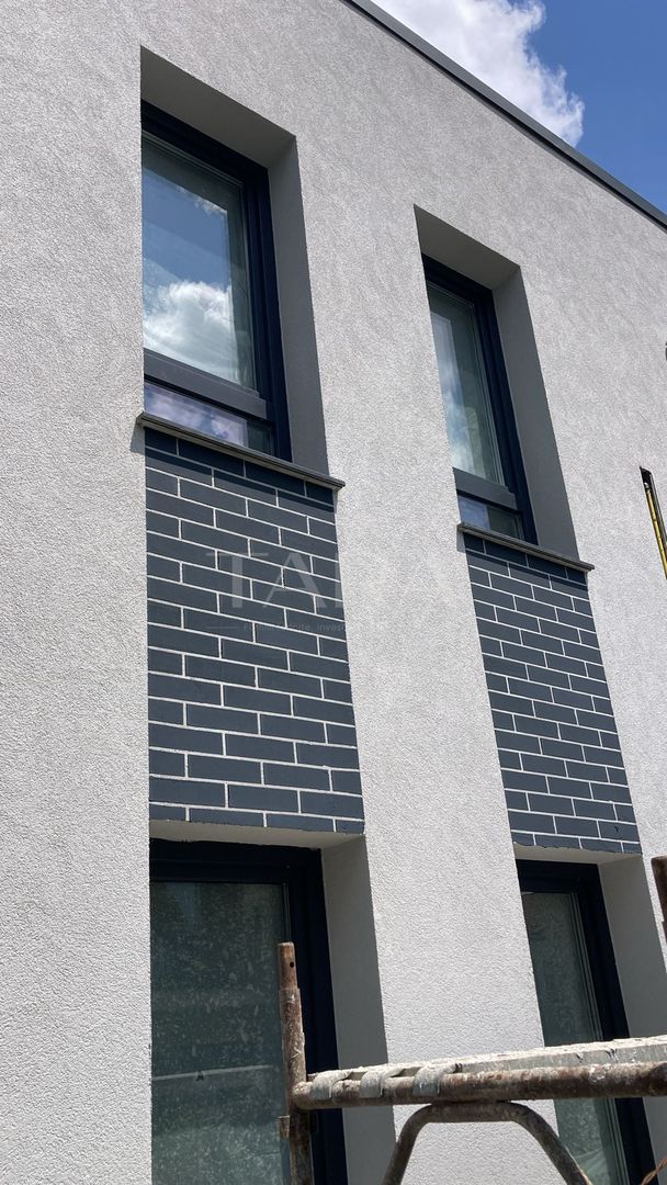 Arhitectura contemporana. Parte de duplex. Cartierul nou Câmpului. - Poză 5