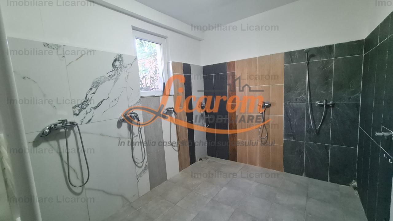 Proprietate in Cristian cu trei constructii+o fundatie,450000euro - Poză 35