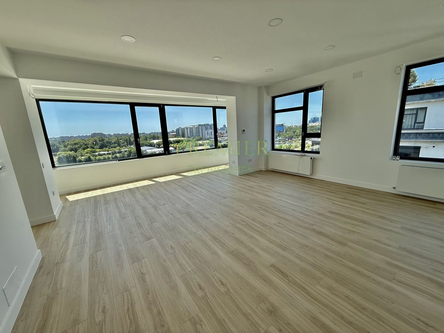 Penthouse Laguna Residence lac floreasca Priveliste panoramica - Poză 11