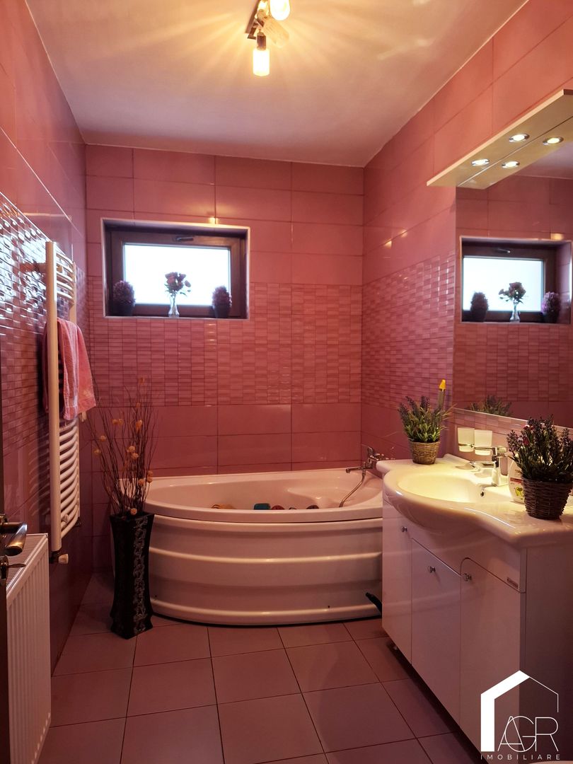 Vila cu 7 camere de vanzare in Paulesti - Poză 20