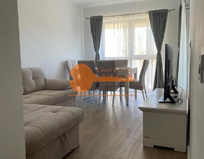 Apartament  3 camere ansamblu rezidential - Poză 2
