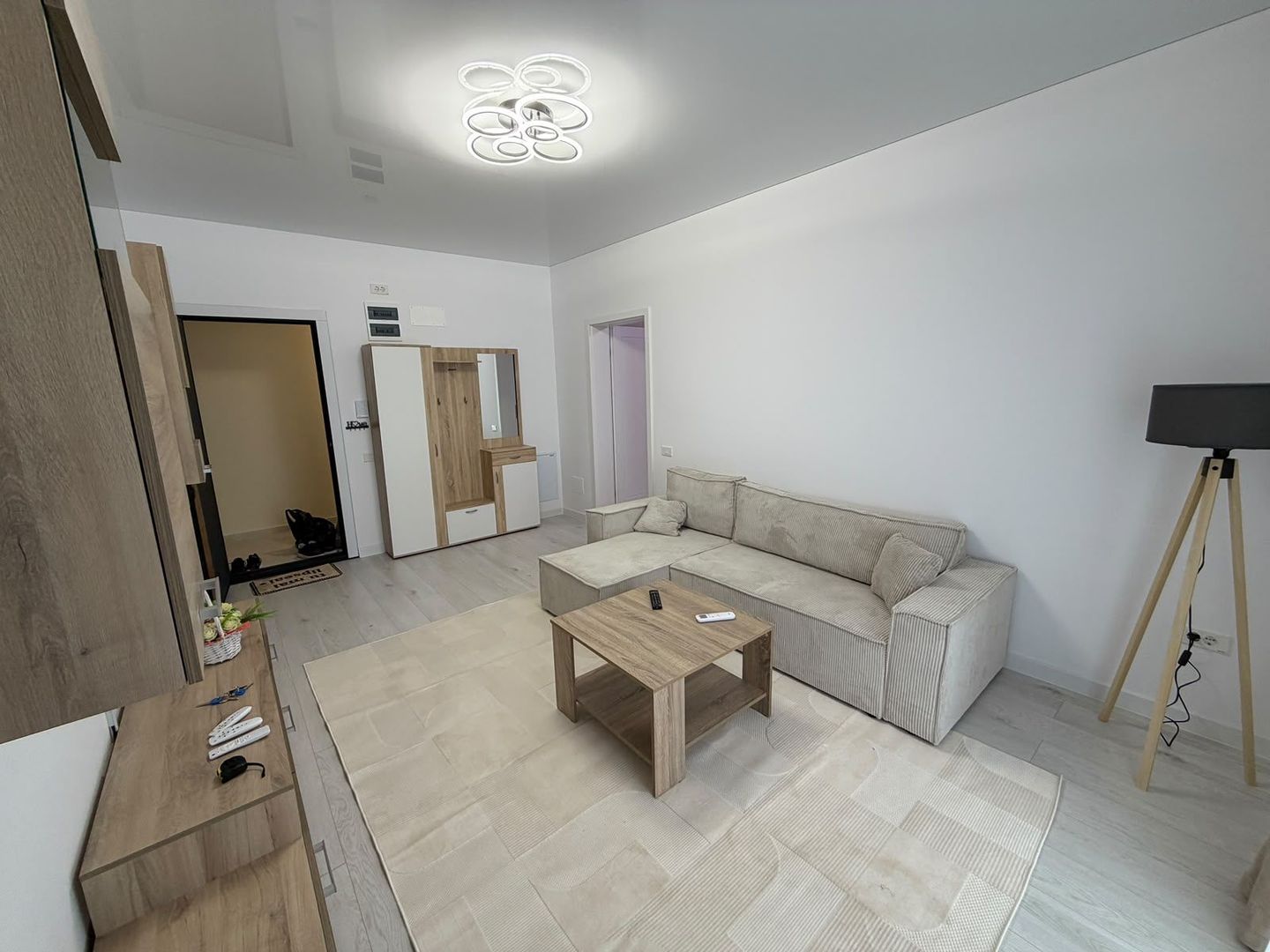 AP. 2 CAMERE- CRISTAL RESIDENCE, PARCARE INCLUSA, BLOC NOU, CENTRALA - Poză 2
