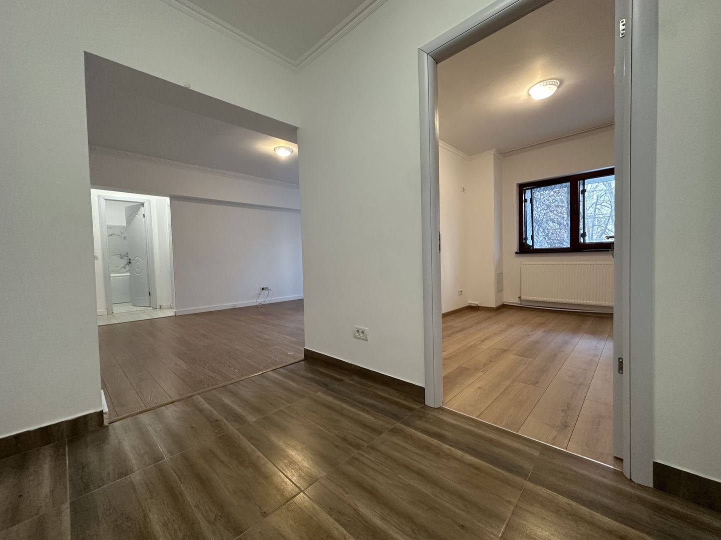 COLENTINA - Teiul Doamnei | 3 Camere Nemobilat | Boiler - Poză 3