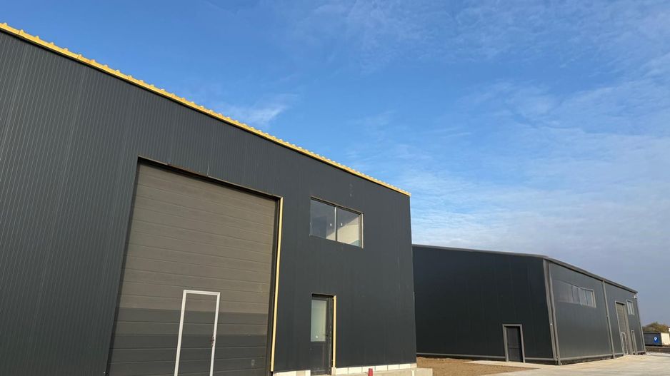 HALE METALICE I ACCES DIRECT IN CENTURA I CHITILA - Poză 4