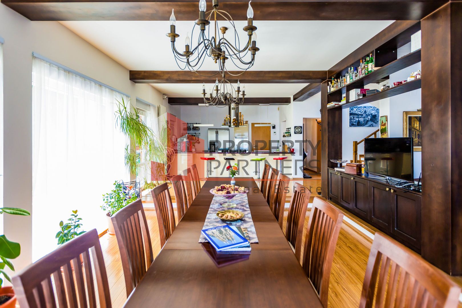 Vilă in Bran cu teren de 28.000 mp și priveliște spectaculoasa - Poză 13