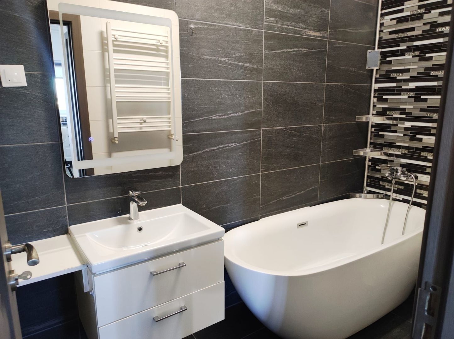 Apartament 3 camere Luceafarul - Poză 4