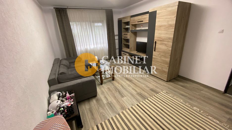 2 Camere Decomandat - Zimbru - Bloc 1982 - Poză 2