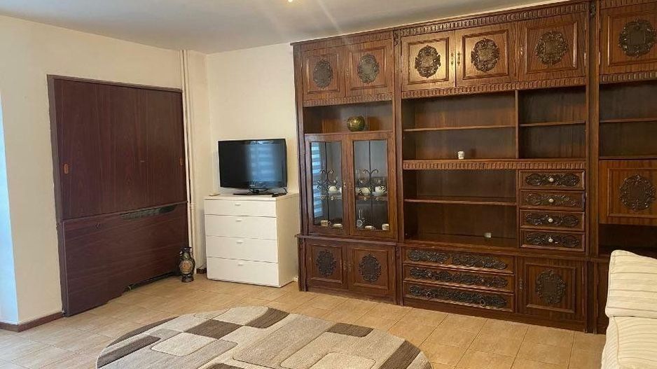 APARTAMENT CENTRAL - Poză 1