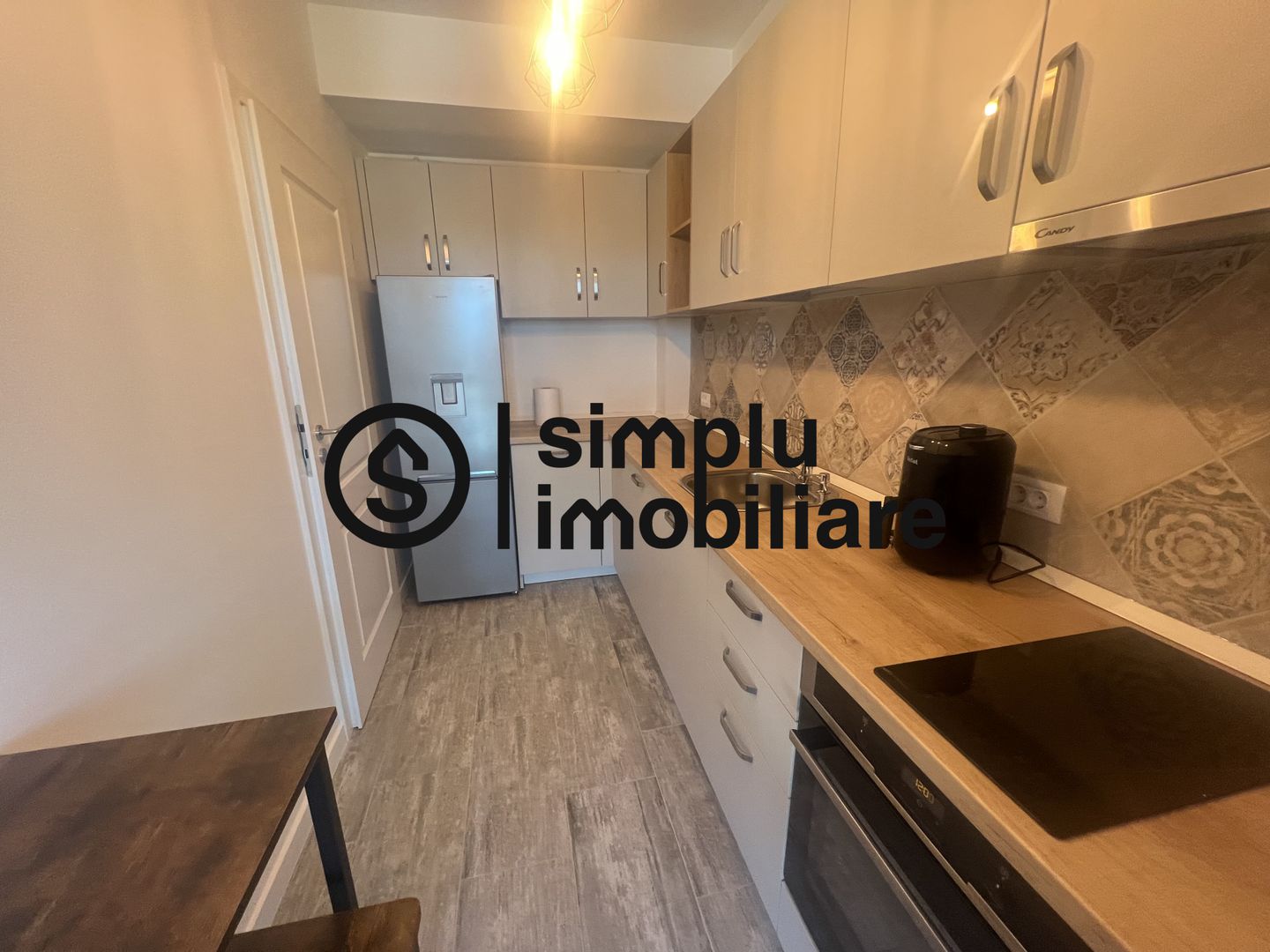 Garsoniera transformata in 2 Camere LUX Zona Stadionului Ion Oblemenco - Poză 8