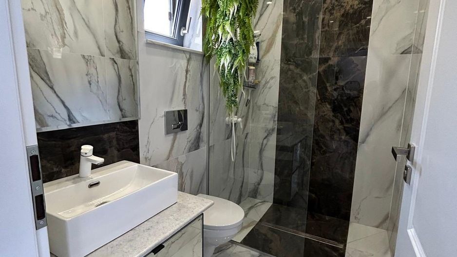 Vila Luxury cu piscina – Selgros Craiova | Comision 0% - Poză 12