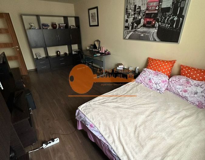 3 camere Dristor ( 750m metrou-Bloc reabilitat ) - Poză 11