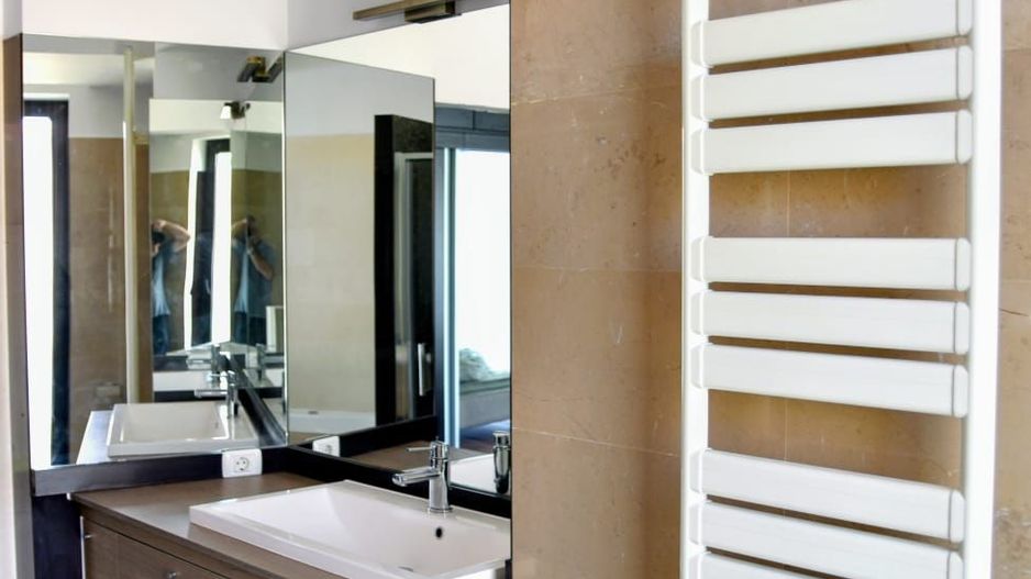 BRASADAS închiriază Ap 4 cam GARAJ Et 3,4/5 ROMANA. - Poză 12