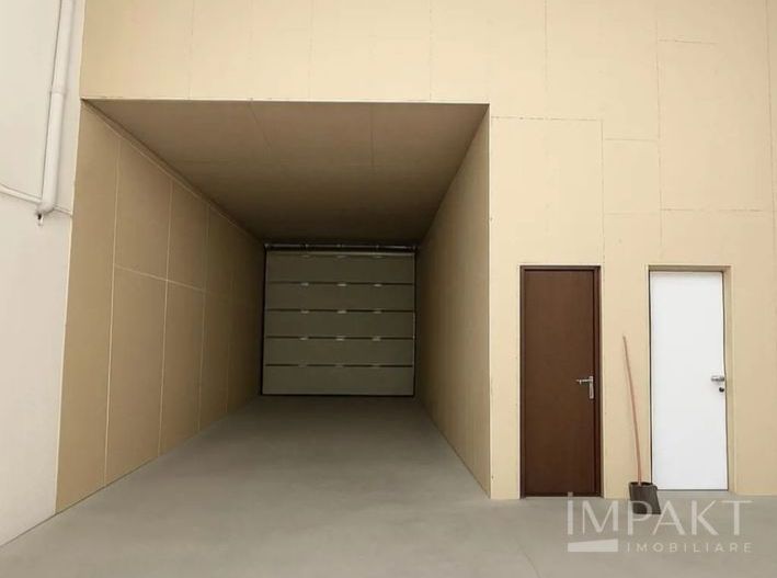 Hala de închiriat Apahida 330mp, utilitati, compartimentat, comercial - Poză 3