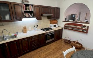 Casa singur in curte - zona Schei (ID:12393) - Poză 10