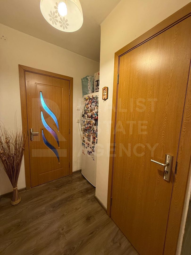 Chirie, apartament cu 2 camere în zona Drumul Taberei, București - Poză 8