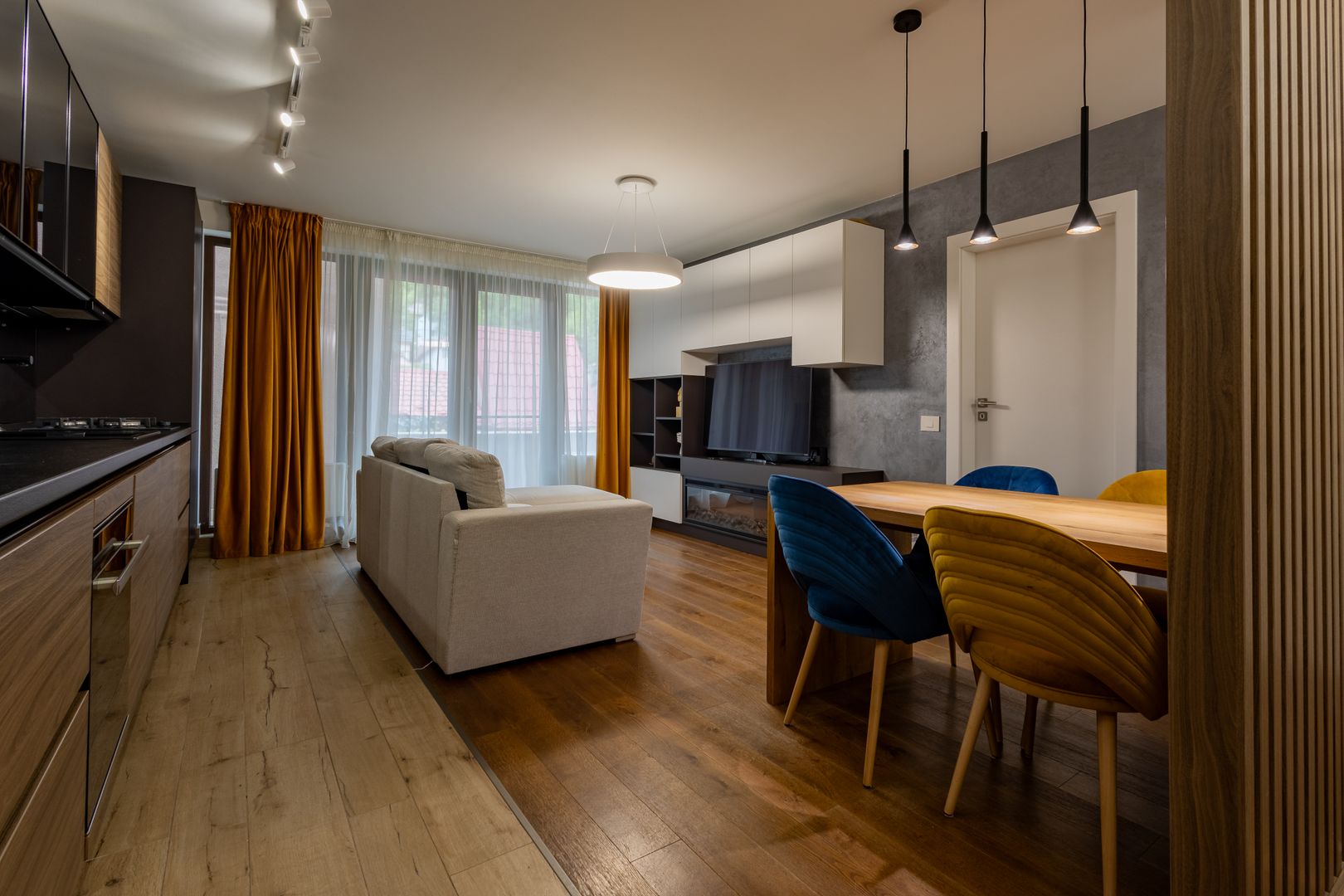 Apartament 2 camere mobilat complet, parcare subterana Schei - Poză 14