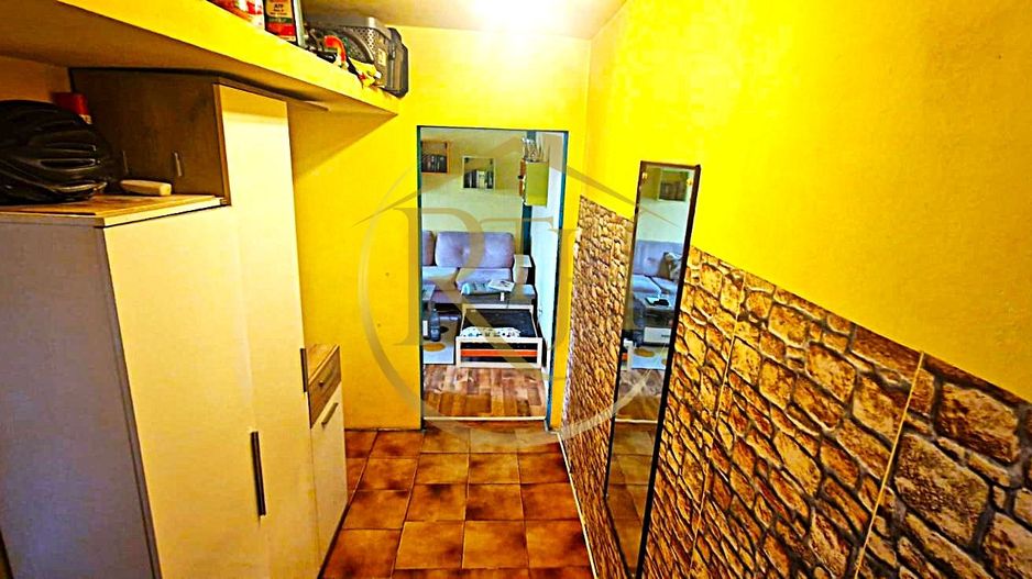 Vand apartament cu 4 camere in zona spitalul judetean,comision ,,0'' - Poză 14