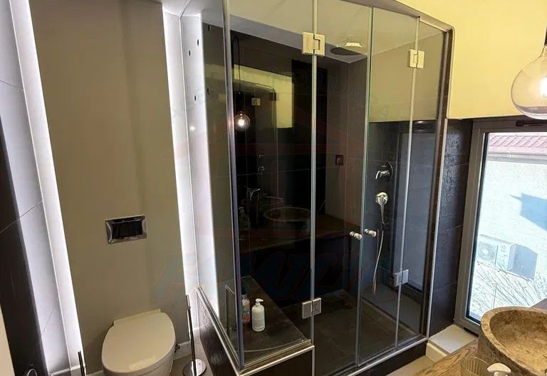 Vila mare in Pantelimon aproape de Lacul Pantelimon, la cheie - Poză 10