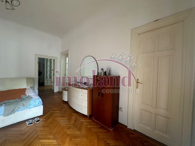 Apartament 4 camere in vila interbelica- vanzare- zona Gara de Nord - Poză 7