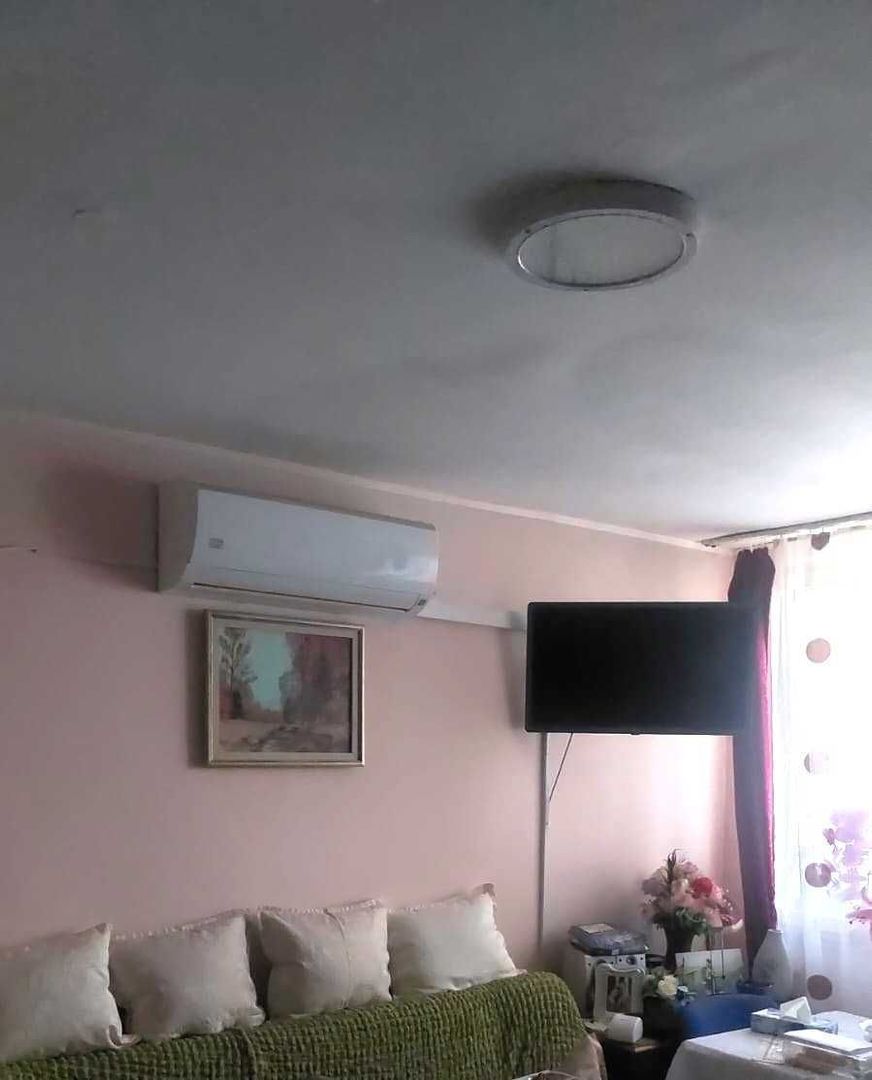 BRASADAS vinde ap 2 cam etaj 4/4 in Carpați 1. - Poză 2