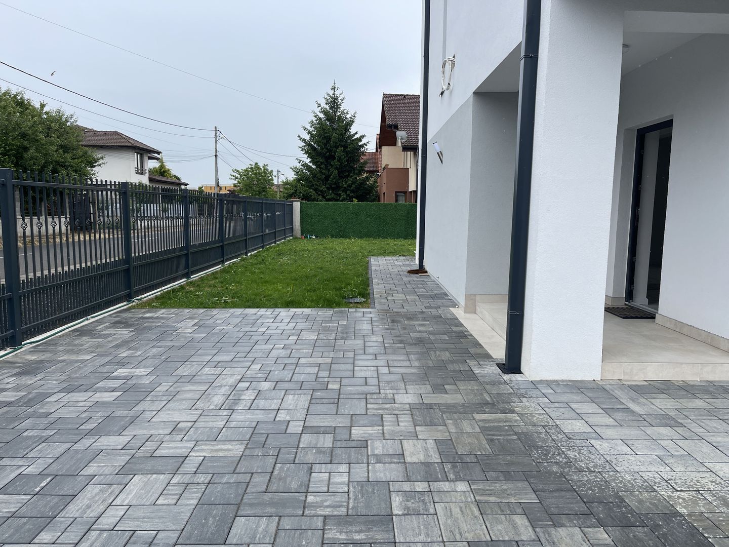 Duplex despărțit prin spațiu tehnic - Poză 17