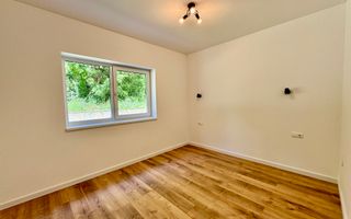 Apartament 3 camere - 2 bai, intabulat (81O-Ra-ap.1) - Poză 8