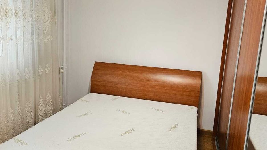 Apartament 3 camere de inchiriat, decomandat, parcare, Bulevardul Ghencea - Poză 2