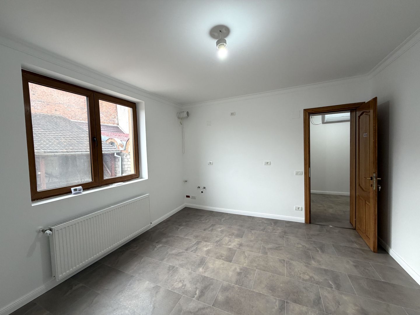 Investitie sau Locuit complex rezidential 4 apartamente cu 3 cam zona centrala - Poză 6