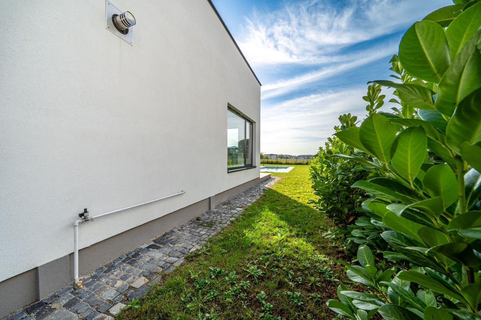 Vilă unica în Corbeanca - Liniște,natură și eleganță - Poză 42